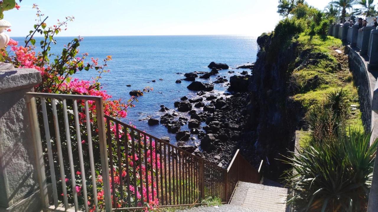 La Castellese Bed & Breakfast Aci Castello Eksteriør bilde