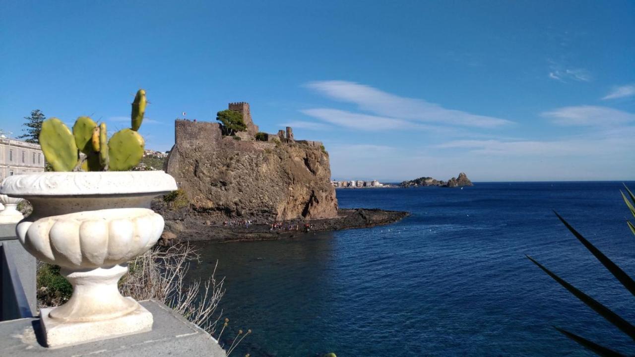 La Castellese Bed & Breakfast Aci Castello Eksteriør bilde