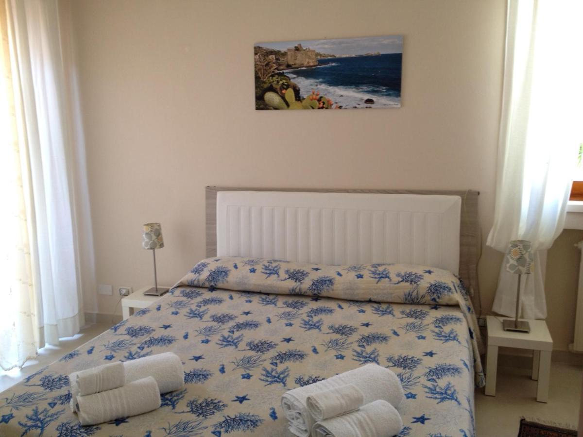 La Castellese Bed & Breakfast Aci Castello Eksteriør bilde