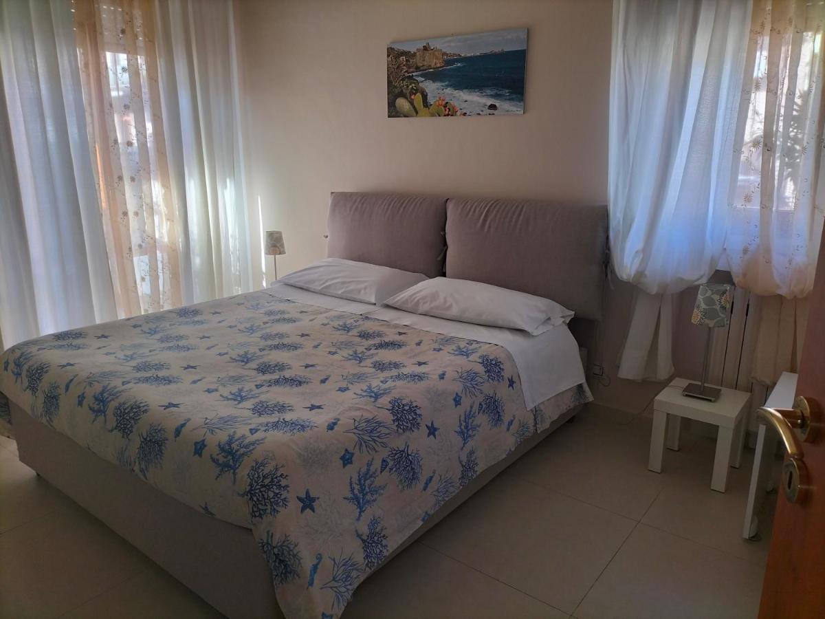 La Castellese Bed & Breakfast Aci Castello Eksteriør bilde
